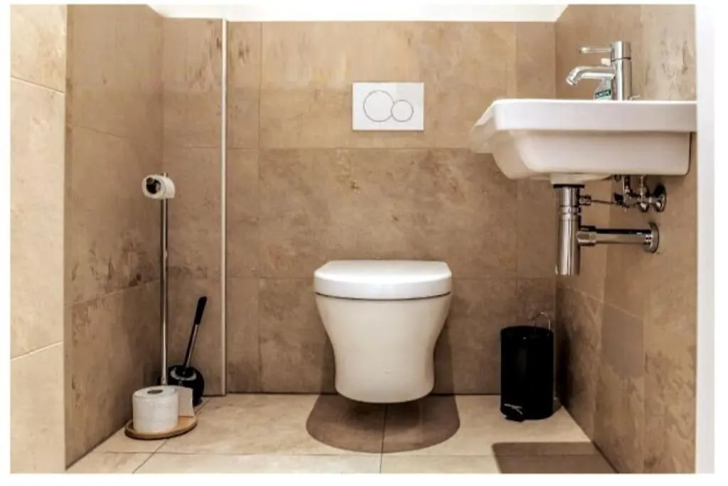 Designer Apartment Between Stephansdome And Belvedere Vienna